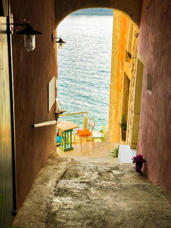 Апартаменты Clorinda Sea View Free Parking Ровинь Экстерьер фото